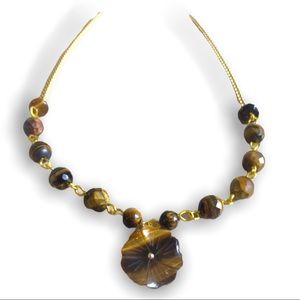 Tiger’s Eye Gold Floral Dainty Necklace